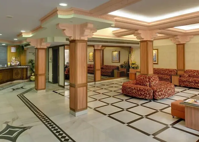 Amar Yatri Niwas Hotel Agra 