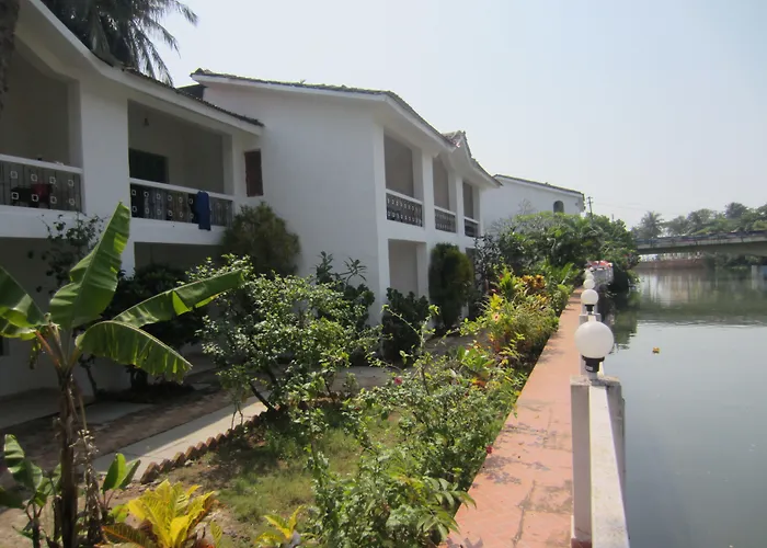 Hotel Riverside Baga