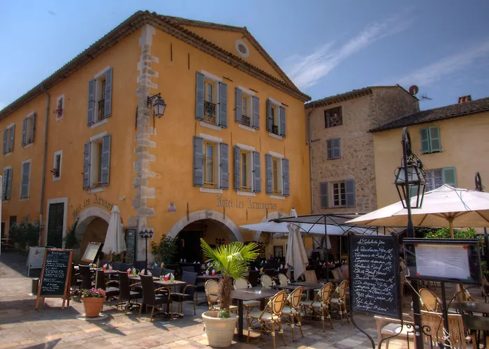 Hotel les Armoiries Valbonne