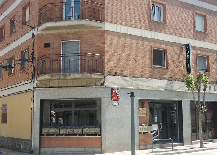Hostal Can Massot Anglés