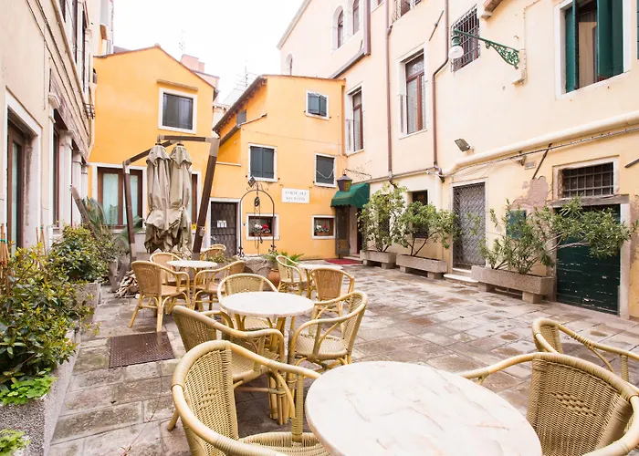 Hotel Do Pozzi Venice