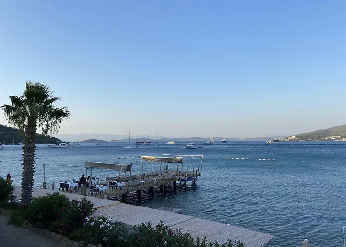 Omar Hotel & Suites Torba