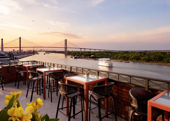 Bohemian Hotel Savannah Riverfront, Autograph Collection