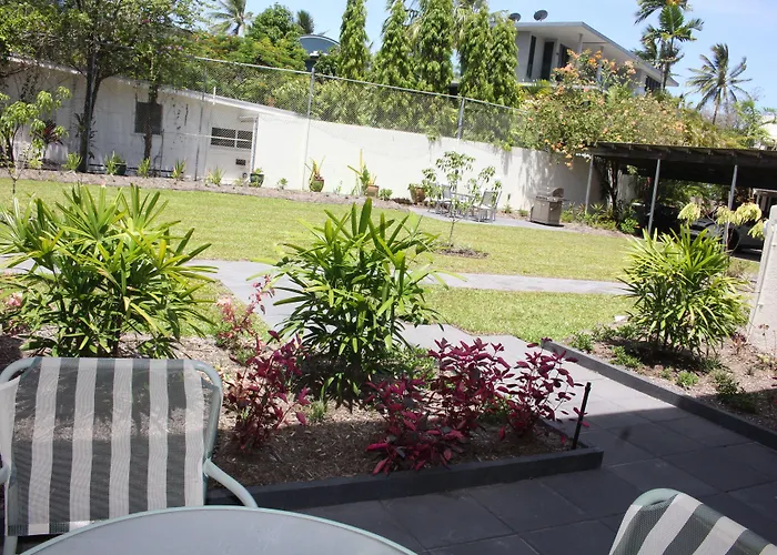 Beachfront Terraces With Onsite Reception & Check In Port Douglas