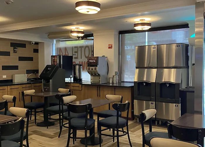 Ramada By Wyndham New York Times Square West Otel