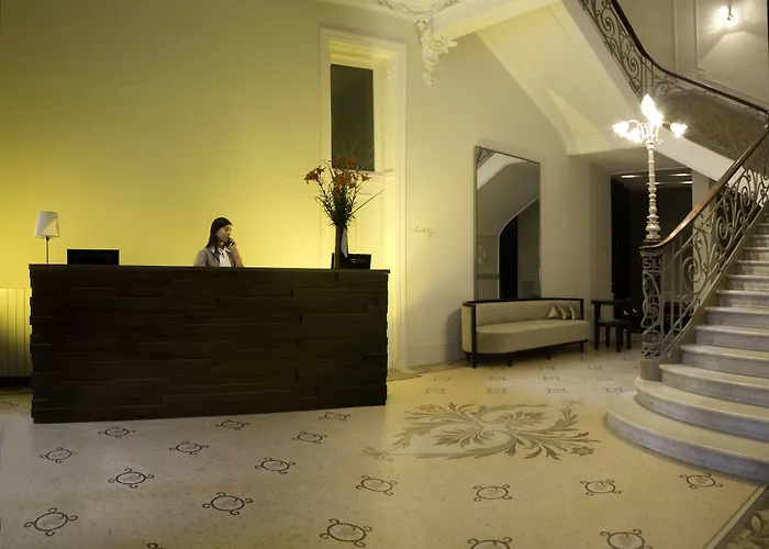 Esplendor By Wyndham Savoy Rosario Hotel