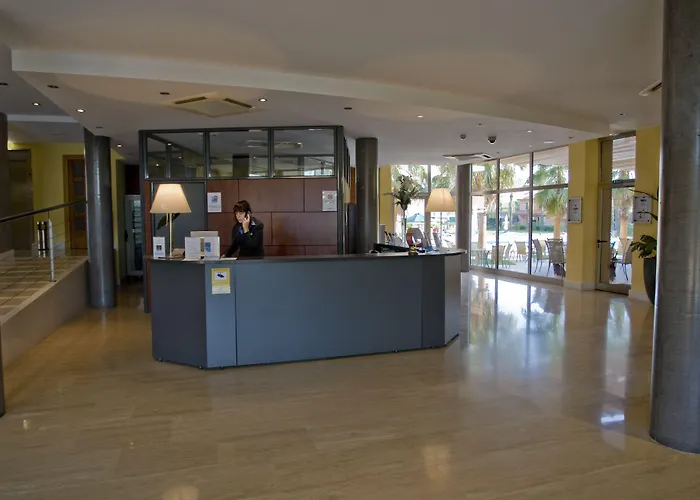 Hotel Clipper & Villas Torroella de Montgrí