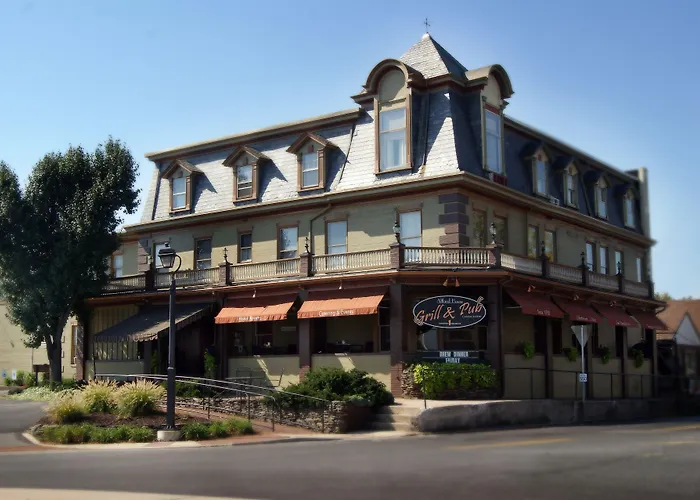Altland House Inn & Suites Abbottstown