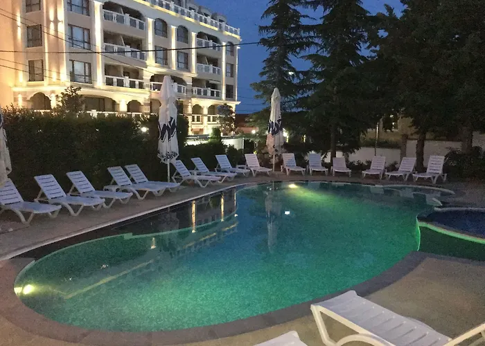 Royal Beach Golden Sands