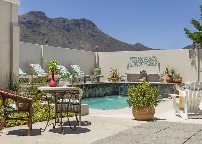 The Beach House Guest House Hout Bay