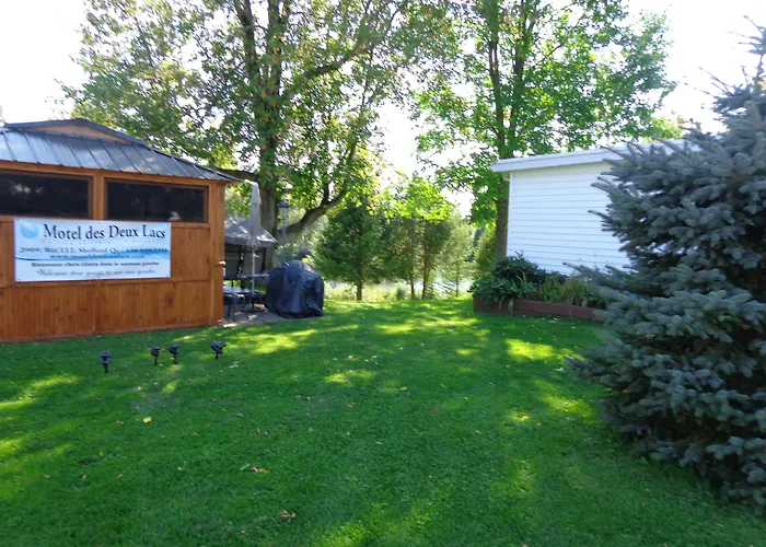 Motel Des Deux Lacs Waterloo