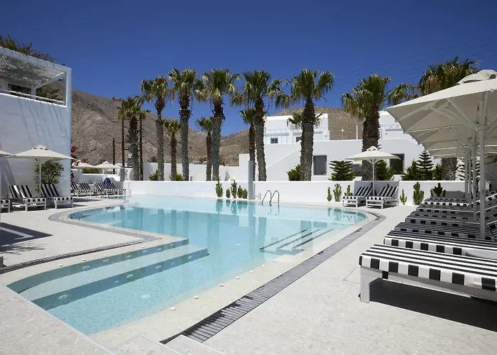 Kouros Village Hotel - Adults Only Períssa