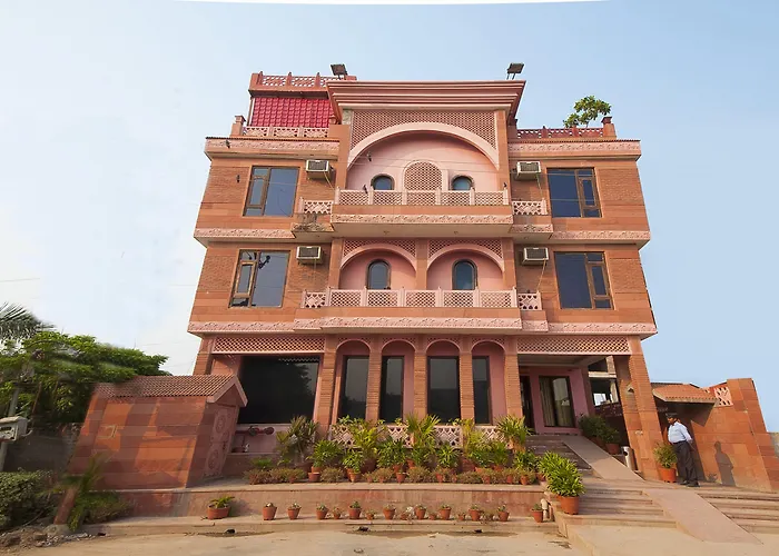 Siris 18 Hotel Agra 
