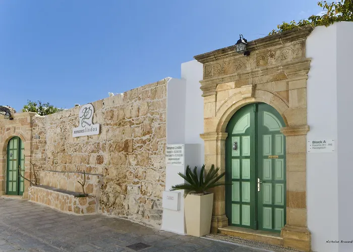 Xenones Lindos Aparthotel