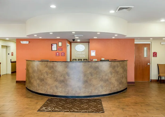 Comfort Suites Golden Isles Gateway Brunswick