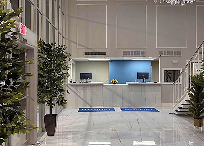 Baymont By Wyndham Deming Hotel