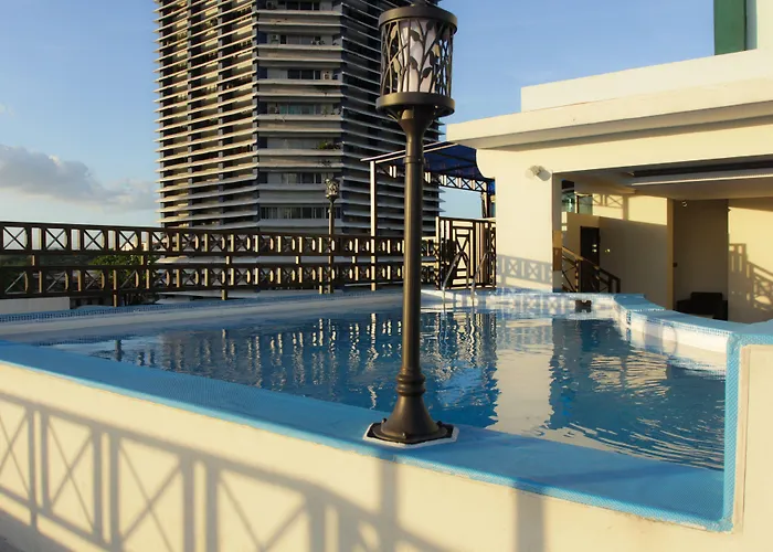 Hotel Bahia Suites Panama City