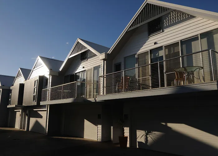 The Victoria Apartments Port Fairy