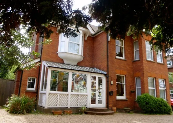 Wimblehurst Hotel Horsham
