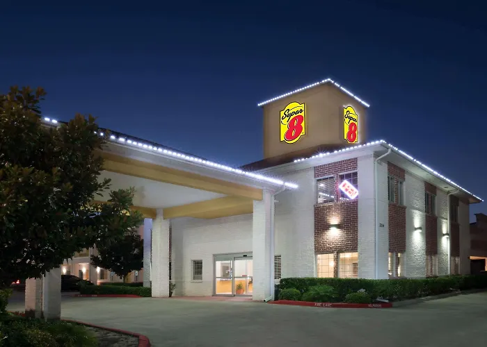 Super 8 By Wyndham Rosenberg Tx Hotel