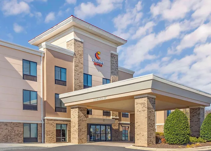 Comfort Suites Whitsett - Greensboro East