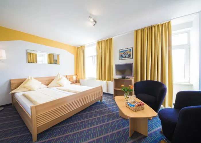 Europa Hotel Garni Free Parking Fuerth