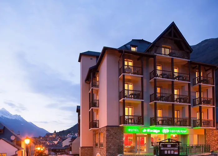 Hôtel Le Montaigu Luz-Saint-Sauveur