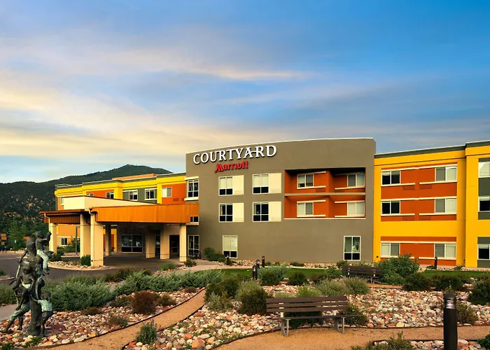 Courtyard By Marriott Glenwood Springs Hotel