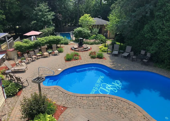 Relais St-Denis Hotel Saint-Sauveur