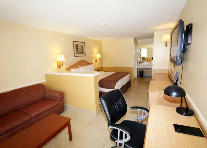 Edinburg Executive Inn