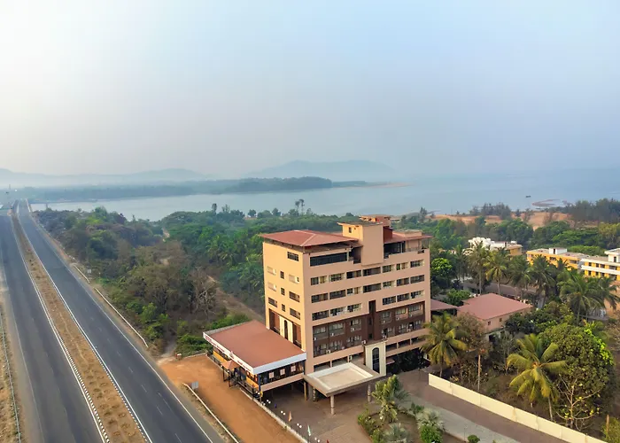 Sterling Karwar Hotel
