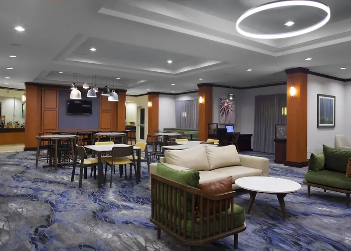 Fairfield Inn And Suites By Marriott Montgomery Eastchase