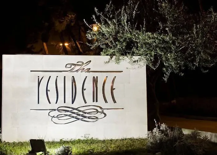 The Residence Aparthotel Podstrana