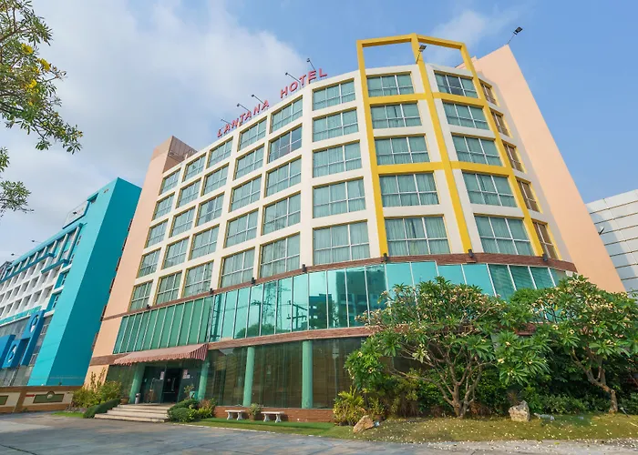 Lantana Resort Hotel กรุงเทพมหานคร