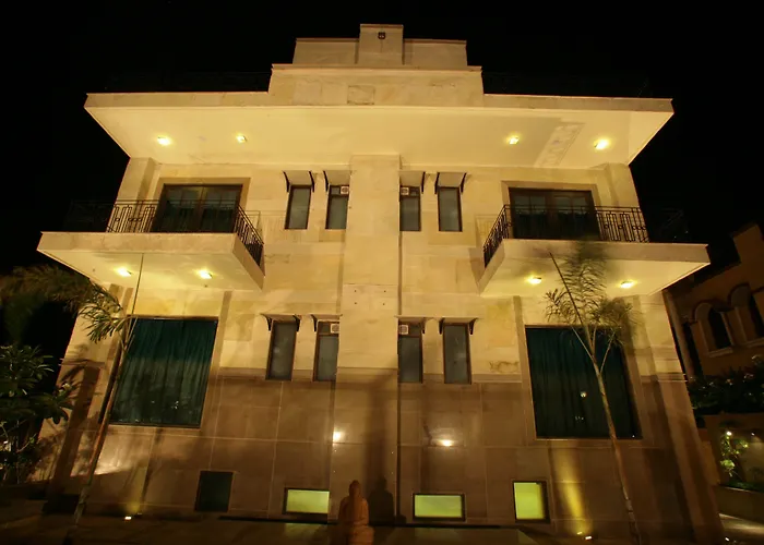 ​Justa Gurgaon Hotel