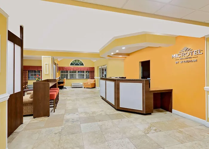 Microtel Inn & Suites By Wyndham Princeton