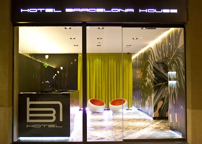 Barcelona House Otel