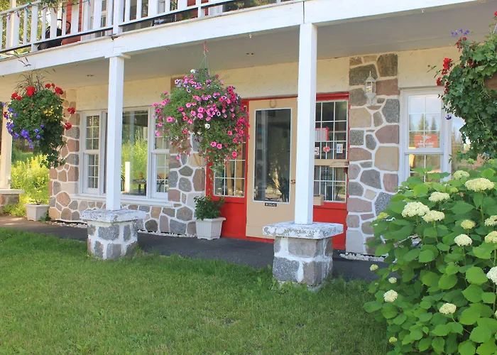 Motel Des Pays D'En Haut Val-David