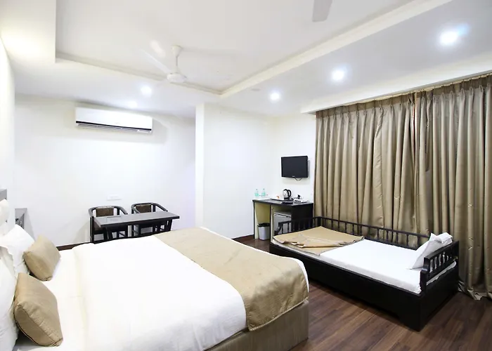 Genx Usha Kiran Agra Hotel