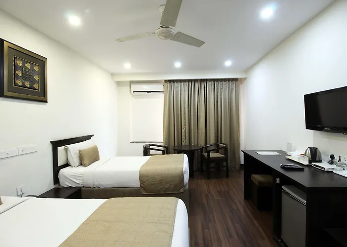 Genx Usha Kiran Agra Hotel