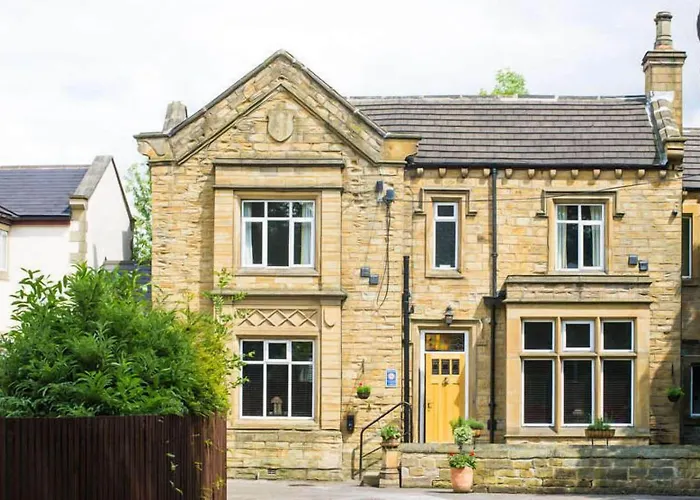 Wakefield Limes Lodge