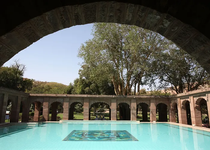 Welcomheritage Bal Samand Lake Palace Jodhpur 