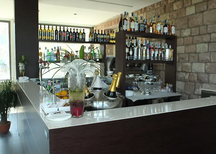 Th Assisi - Hotel Cenacolo
