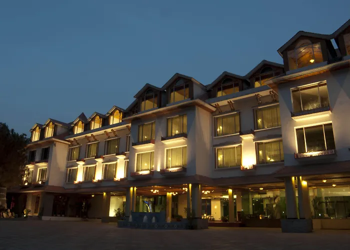 Mastiff Grand Manali Resort