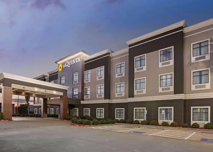 La Quinta Inn & Suites By Wyndham Houston Pasadena North