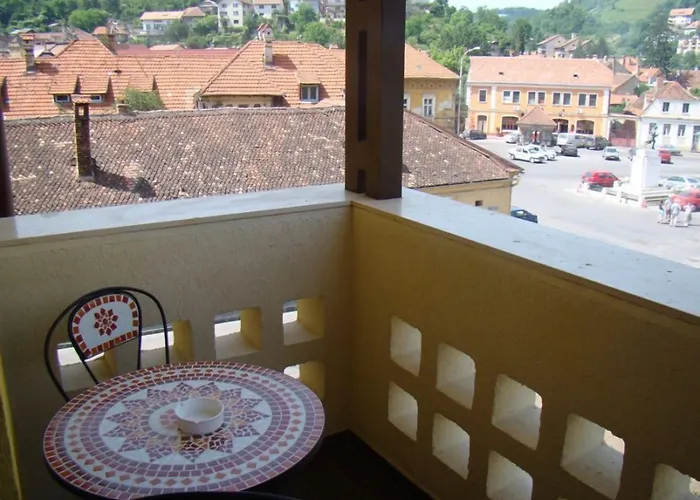 Coroana Brasovului Hotel