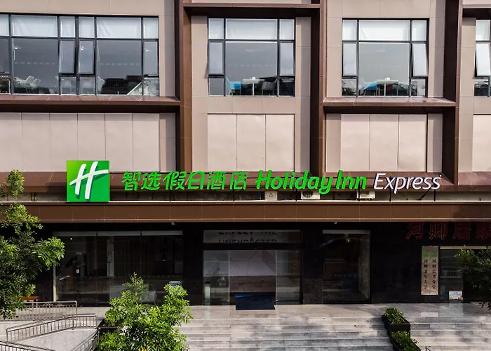 Holiday Inn Express Shantou City Center By Ihg