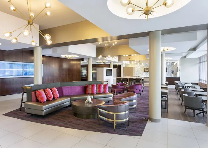 Springhill Suites By Marriott Philadelphia Airport / Ridley Park