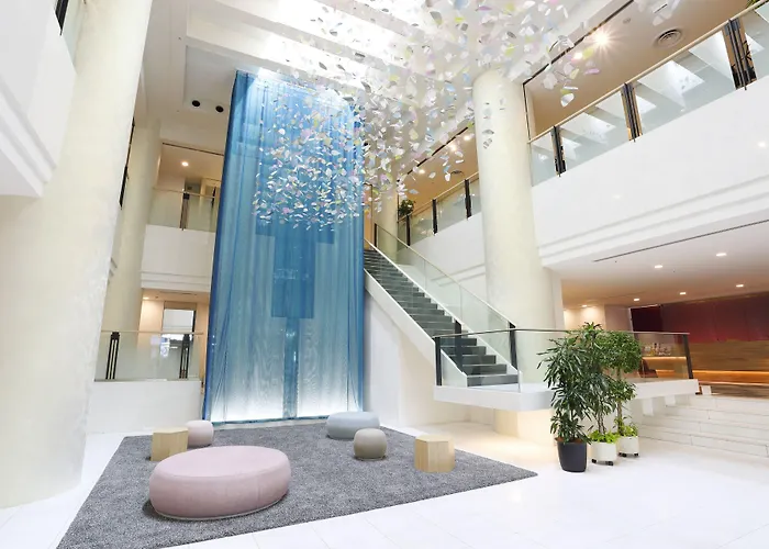 Holiday Inn & Suites Sapporo Odori Park