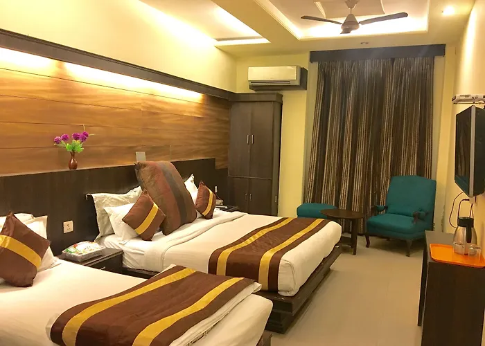 Hotel Cj International Amritsar
